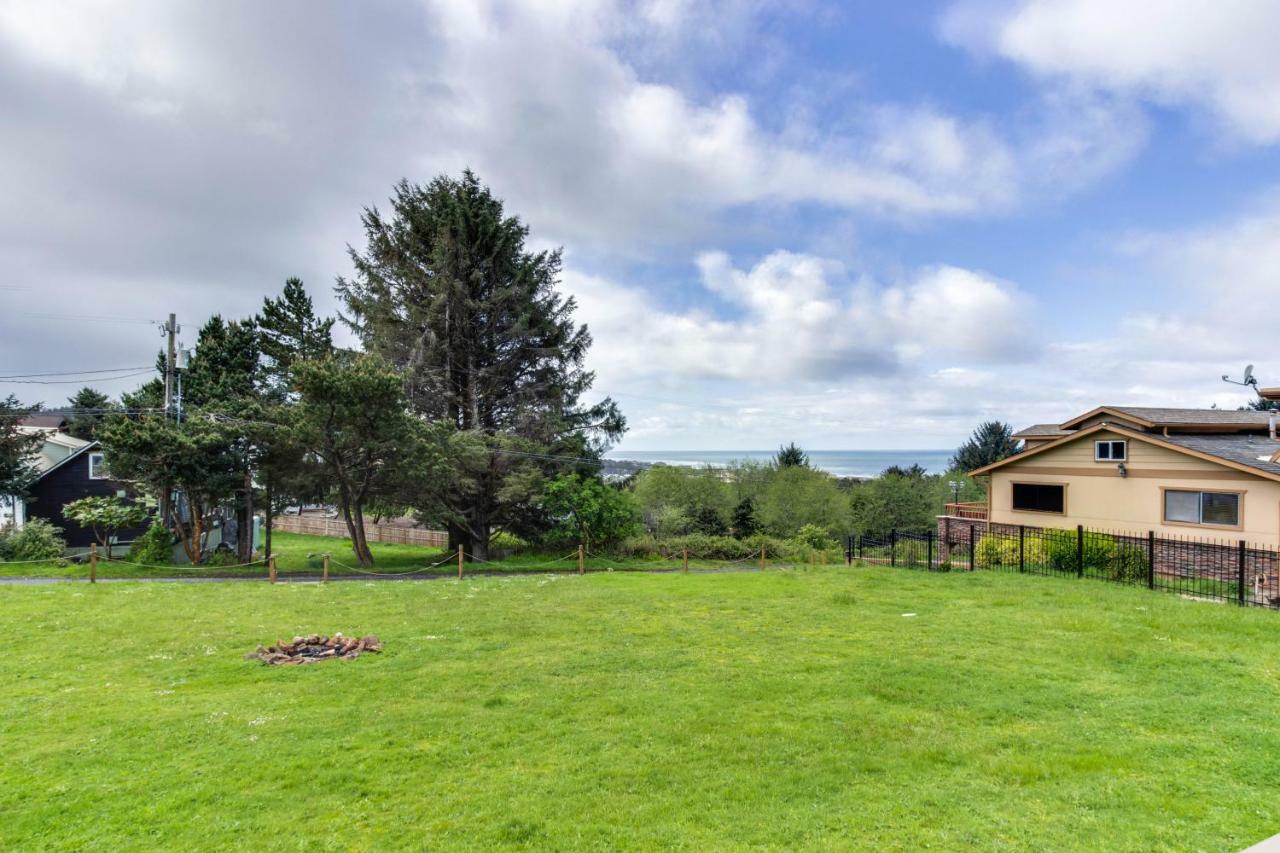 Crystal Rose Cottage Lincoln City Exterior photo